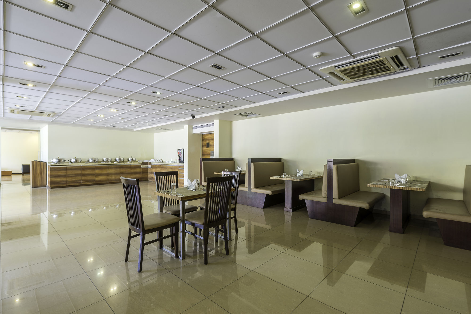 Treebo Trend Spektrum Suites Mysore Extérieur photo