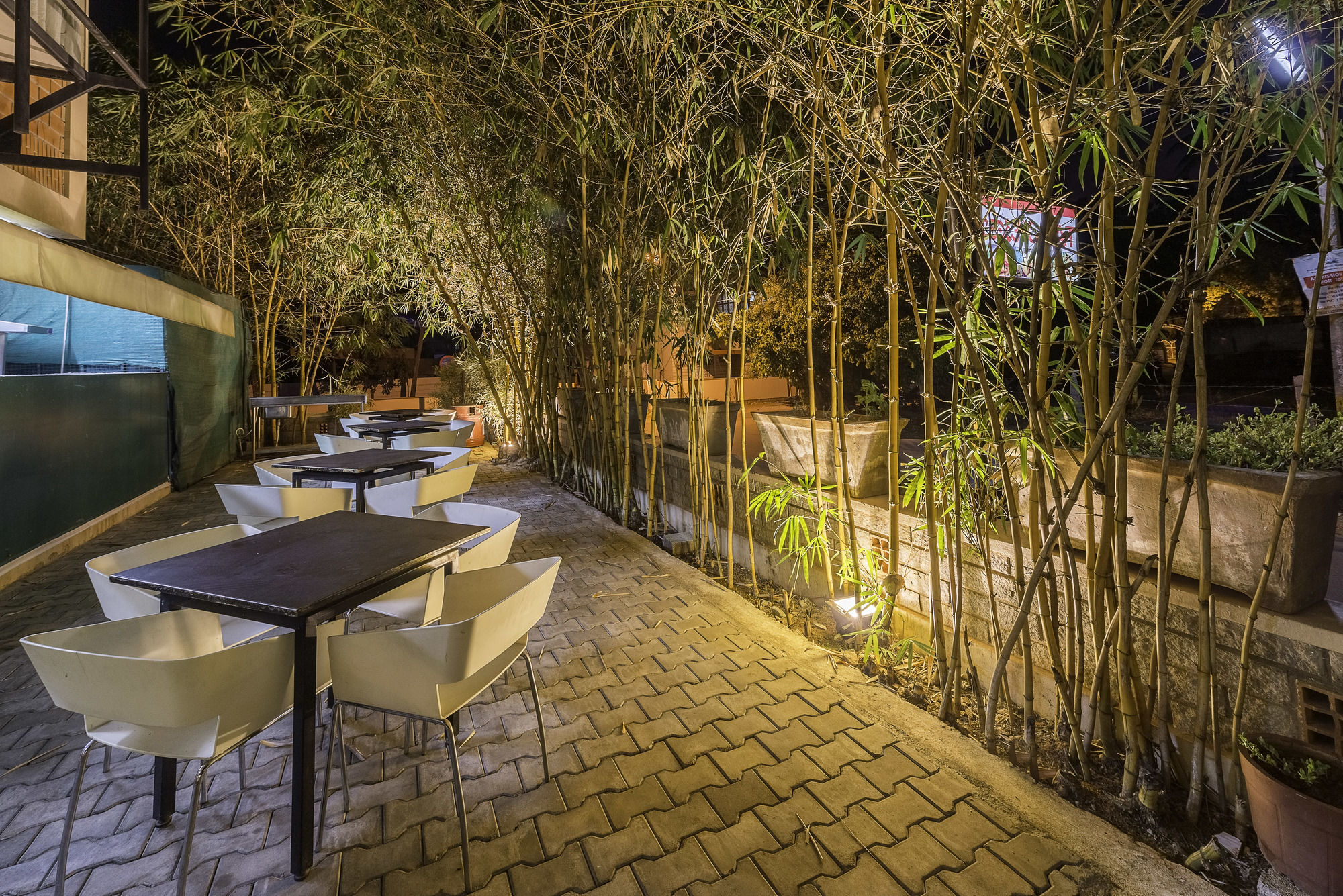Treebo Trend Spektrum Suites Mysore Extérieur photo